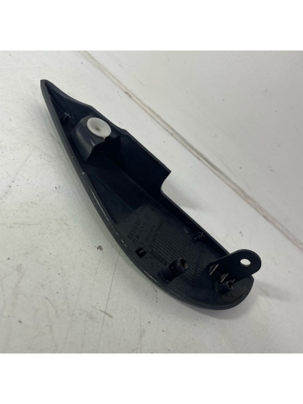 Acabamento Retrovisor Direito Renault Master 2.5 2006 À 2012