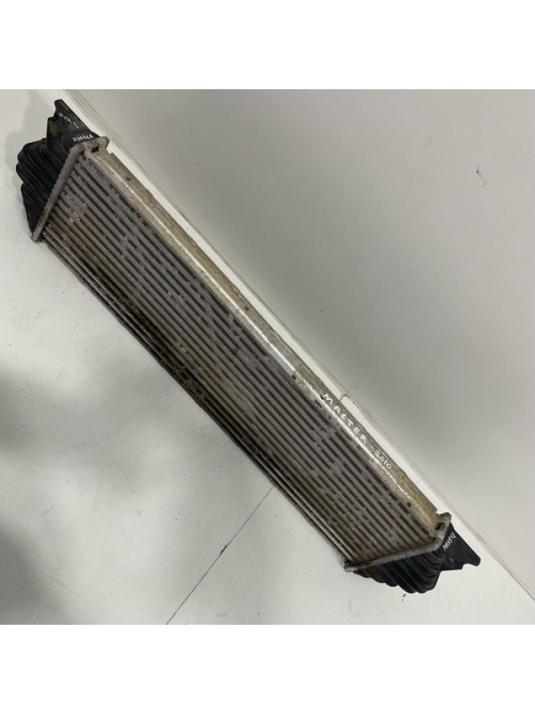 Radiador Intercooler Da Renault Master 2.5 2006 07 08 À 2012
