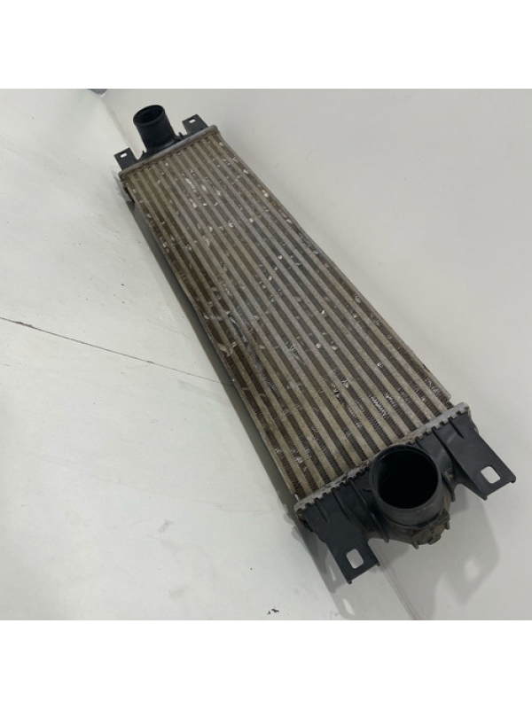 Radiador Intercooler Da Renault Master 2.5 2006 07 08 À 2012