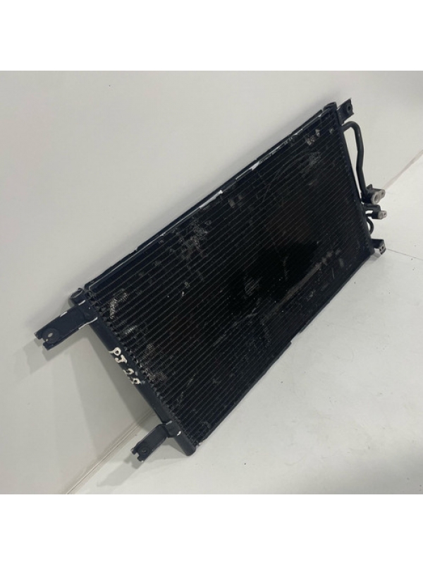Condensador Ar Mitsubishi Pajero Hpe 2.8 Diesel 2001 À 2005.