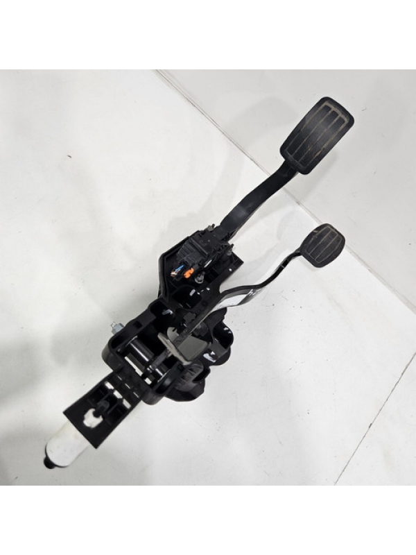 Suporte Pedal Acelerador Freio Peugeot Expert 1.5 2018 À 024