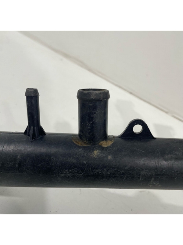 Tubo Cano De Água Motor Radiador Chevrolet Gm Celta 1.0 2001