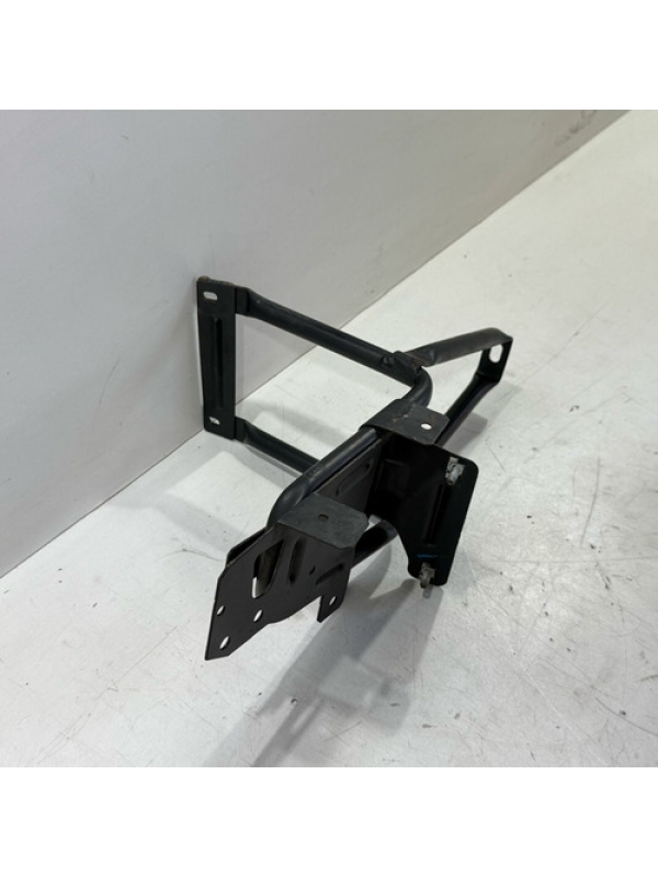 Suporte Caixa Fusível Iveco Daily 35s14 70c17 2013 14 À 2019