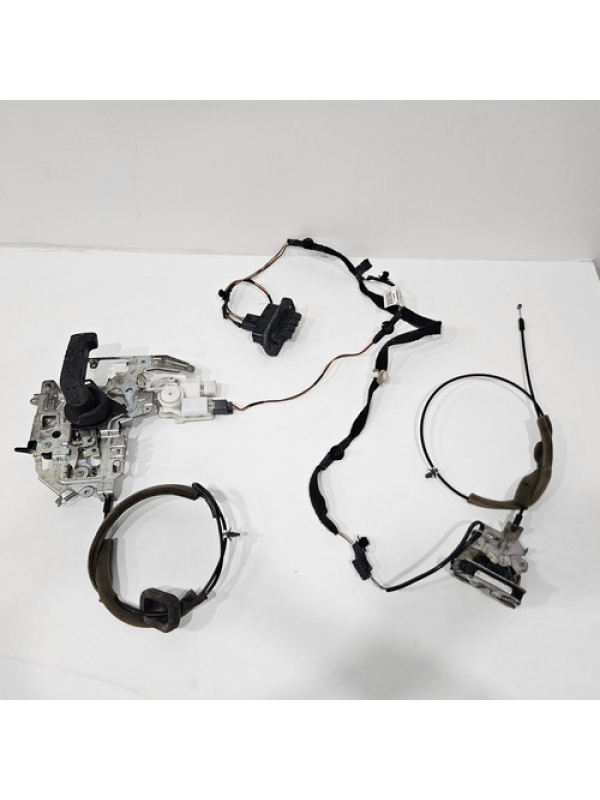 Fechadura Mecanismo Porta Lateral Renault Master 2013 À 2019