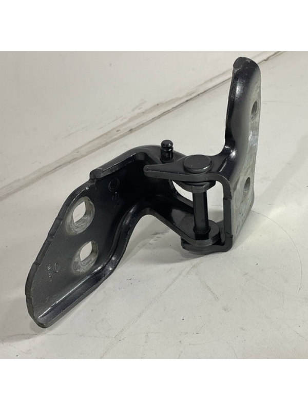 Dobradiça Porta Dianteira Esquerda Fiat Ducato 2018 2019 020