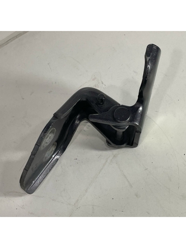 Dobradiça Porta Dianteira Esquerda Fiat Ducato 2018 2019 020