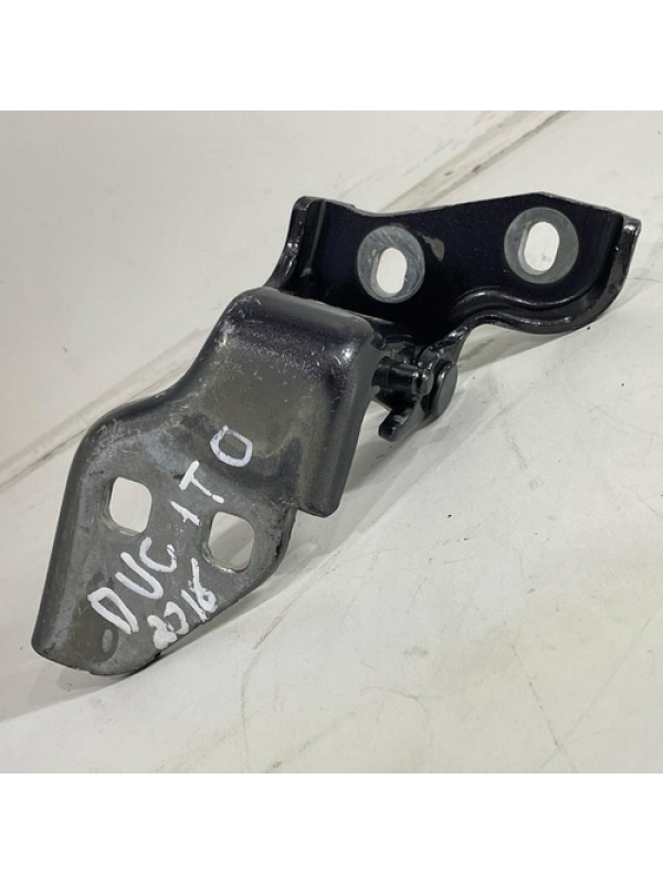Dobradiça Porta Dianteira Esquerda Fiat Ducato 2018 2019 020