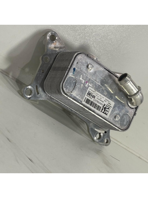 Radiador De Óleo Trocador De Calor Mb Sprinter 2013 Até 2023