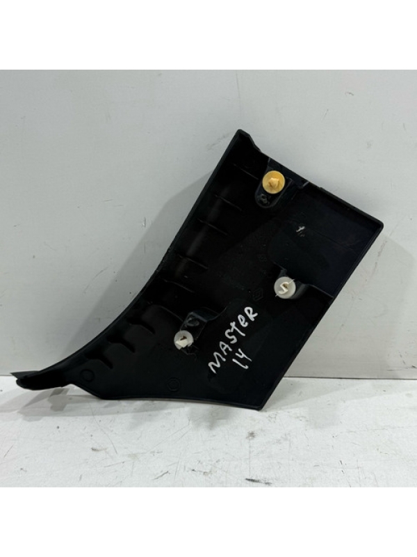 Moldura Interna Coluna Direita Renault Master 2.3 2013 À 022