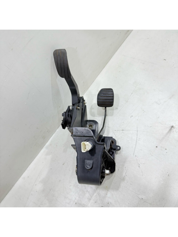 Pedaleira Acelerador Freio Renault Master 2.3 2013 14 À 2022