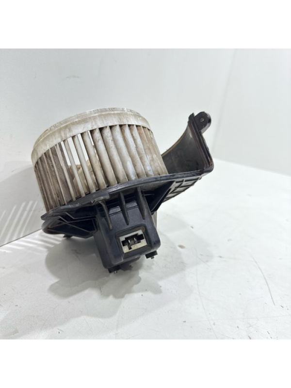 Motor Ar Forçado Renault Master 2.3 16v 2013 2014 015 À 2022