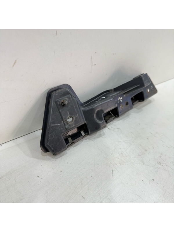 Suporte Guia Dianteiro Esquerdo Renault Master 2.3 2013 À 22