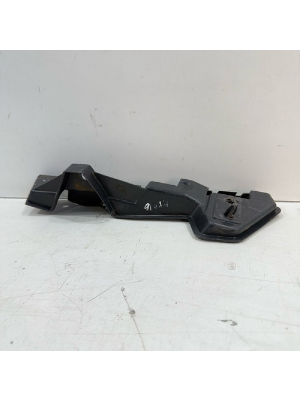 Suporte Guia Dianteiro Esquerdo Renault Master 2.3 2013 À 22