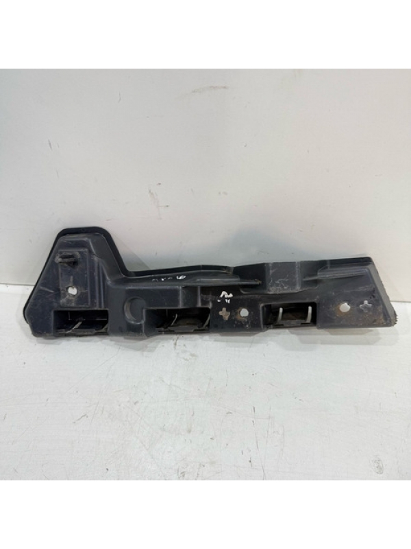 Suporte Guia Dianteiro Esquerdo Renault Master 2.3 2013 À 22