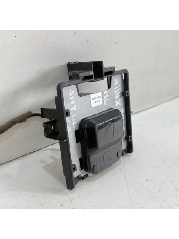 Antena Gps Toyota Hilux Sw4 2017 2018 2019 2020 2021 2022.