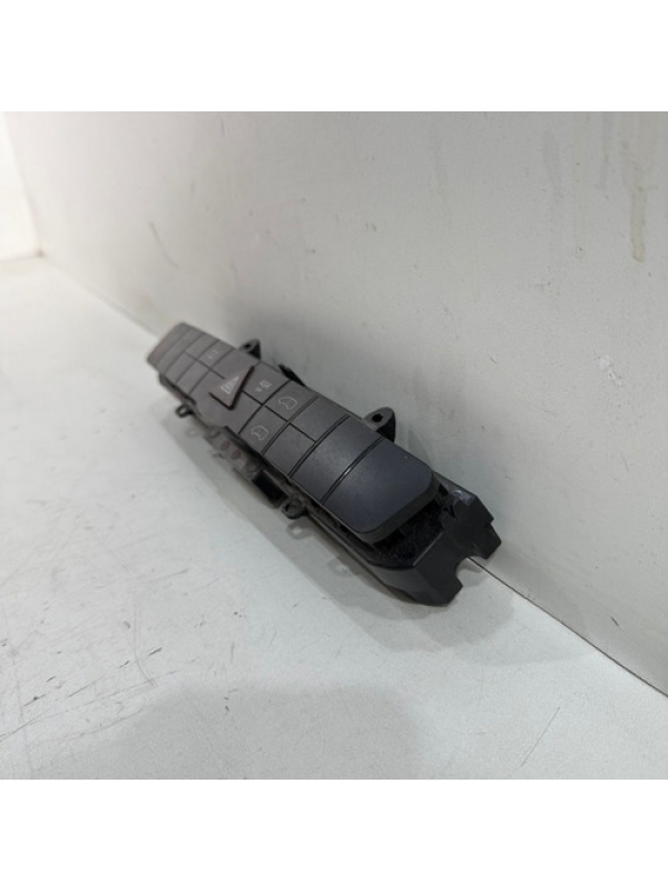 Comando Botão Alerta Mb Sprinter 415 515 2013 2014 2015 À 19