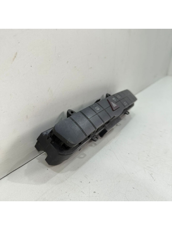 Comando Botão Alerta Mb Sprinter 415 515 2013 2014 2015 À 19