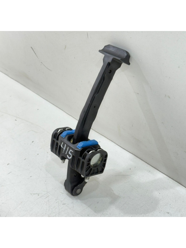 Limitador Porta Dianteira Esquerda Mb Sprinter 2013 À 2019.