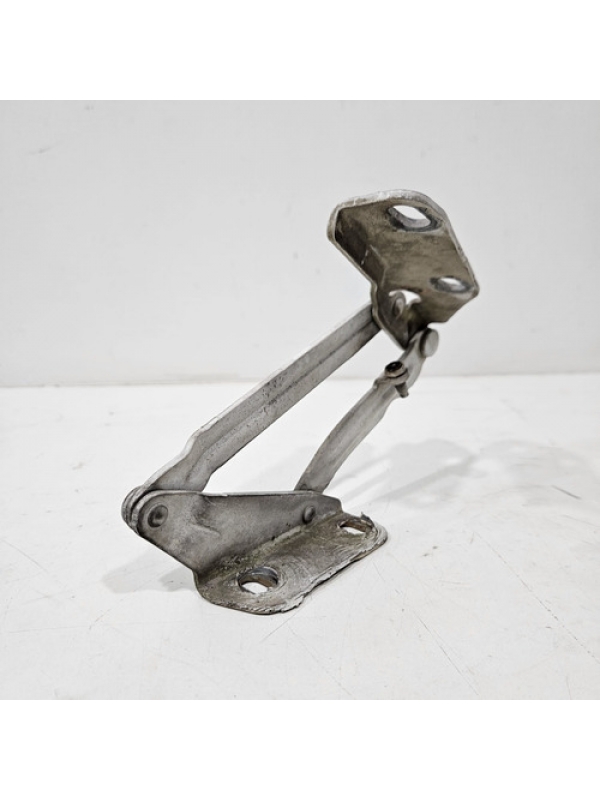 Dobradiça Direita Do Capô Mb Sprinter 415 515 2013 Até 2019.