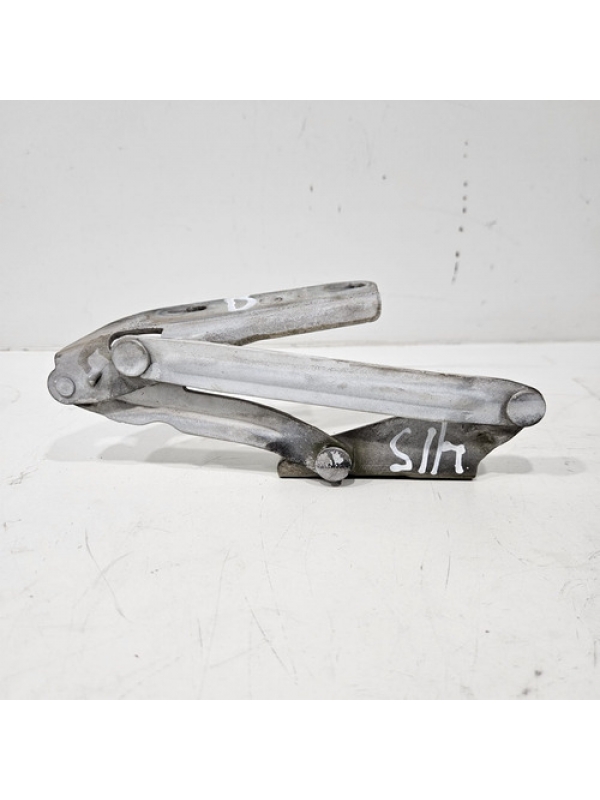Dobradiça Direita Do Capô Mb Sprinter 415 515 2013 Até 2019.