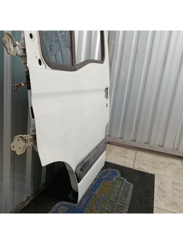Porta Lado Esquerdo Motorista Renault Master 2.5 2004 À 2012