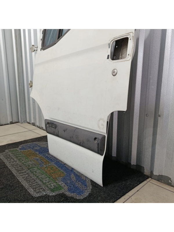 Porta Lado Esquerdo Motorista Renault Master 2.5 2004 À 2012