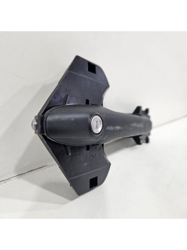 Maçaneta Suporte Porta Dianteira Mb Sprinter 415 2013 À 2019