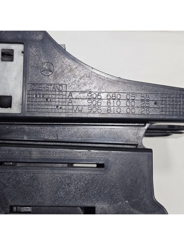 Porta Copos Console Mb Sprinter 311 313 415 515 2013 À 2019.