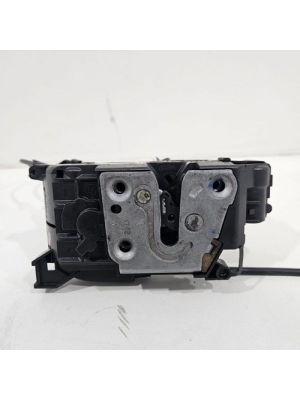 Fechadura Porta Dianteira Direita Renault Master 2013 À 2022