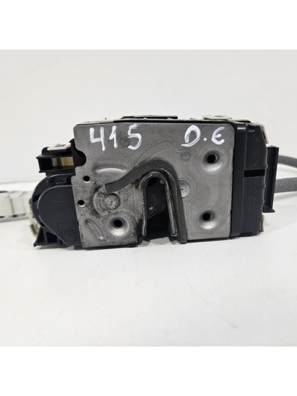 Fechadura Dianteira Esquerda Mb Sprinter 415 515 2013 À 2019