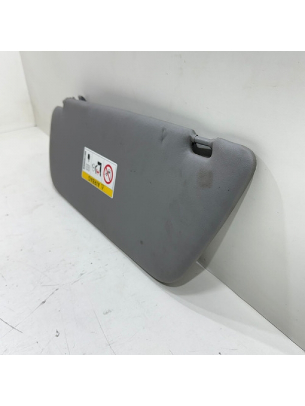 Quebra Sol Lado Direito Mb Sprinter 2013 2014 2015 2016 À 19