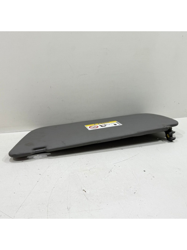 Quebra Sol Lado Direito Mb Sprinter 2013 2014 2015 2016 À 19