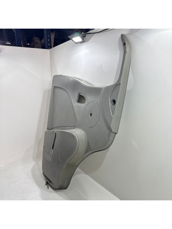 Forro De Porta Esquerdo Renault Master 2.5 2006 2007 À 2012.