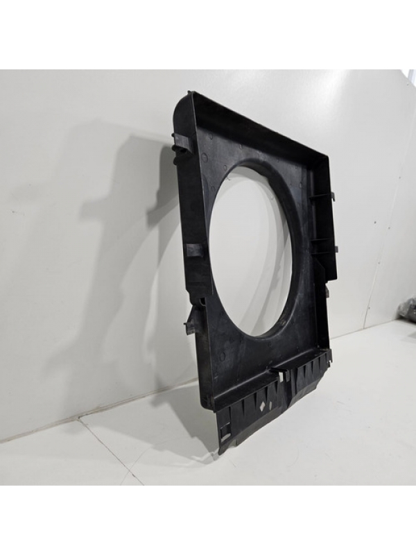 Defletor Ventilador Mb Sprinter 415 2013 À 2018 2019 Detalhe