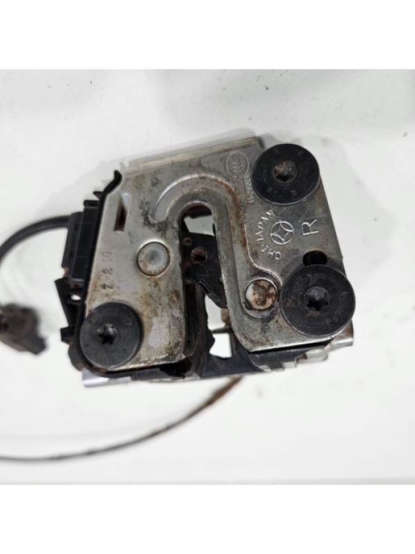 Fechadura Traseira Direita Da Renault Master 2.3 2013 À 2022