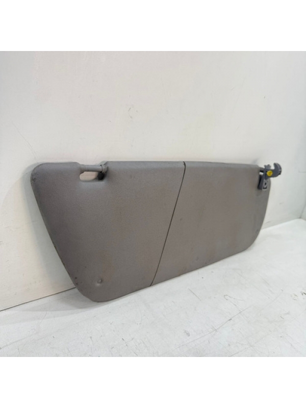 Quebra Sol Lado Direito Mb Sprinter 2.2 2013 2014 015 À 2019