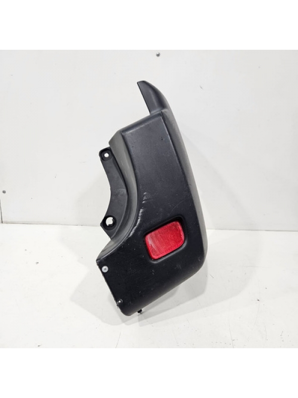 Polaina Traseira Direita Renault Master 2013 À 2022 Detalhe.