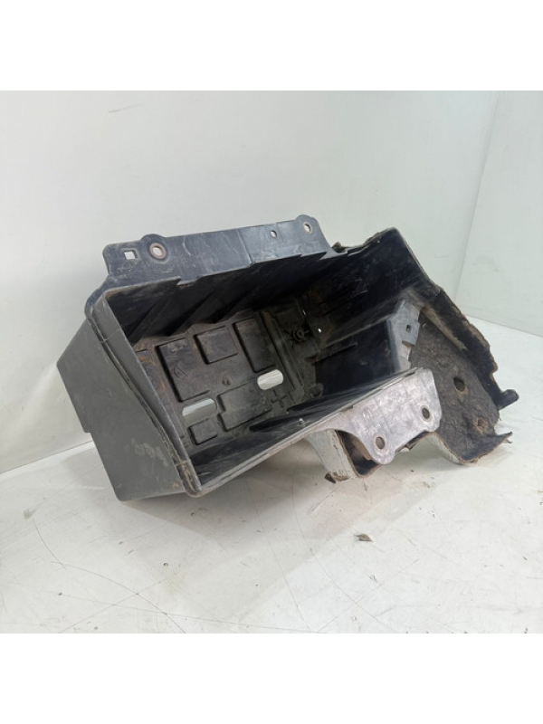 Suporte Caixa Fixação Bateria Renault Master 2.5 2006 À 2012