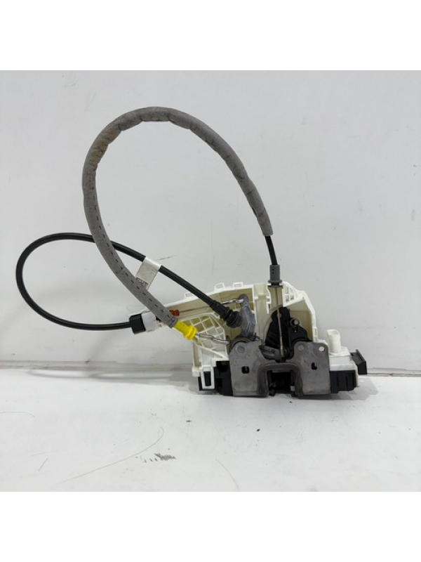 Fechadura Porta Dianteira Direita Mb Sprinter 516 517 2023.