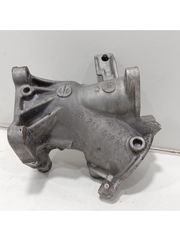 Carcaça Válvula Egr Peugeot Expert Jumpy 1.5 2023 9821154280