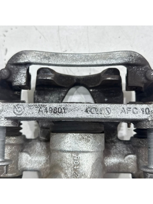 Pinça De Freio Traseira L/e Renault Master 2.3-2013 14 À 022
