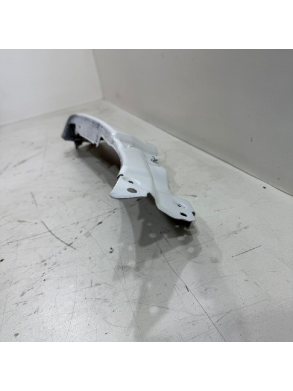 Alongador Paralama Dianteiro Direito Mb Sprinter 2017 À 2019