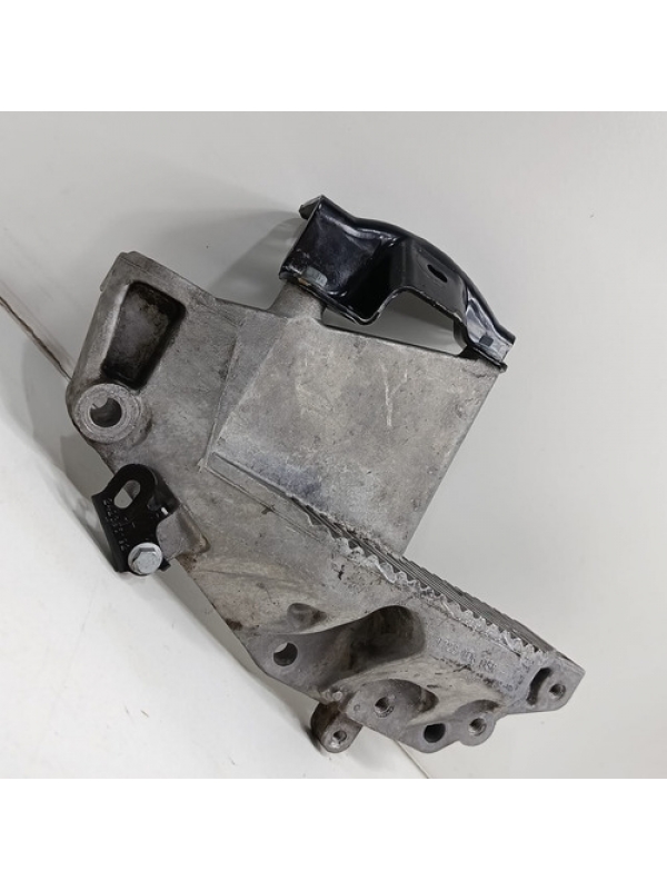 Suporte Coxim Dianteiro Superior Motor Renault Master 2025 .