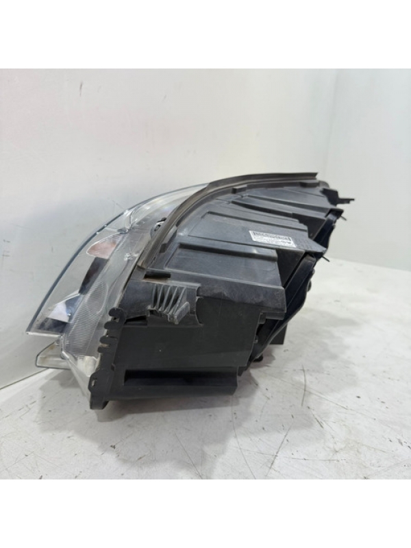 Farol Direito Fiat Scudo Jumpy 2018 2019 2020 À 2025 Detalhe