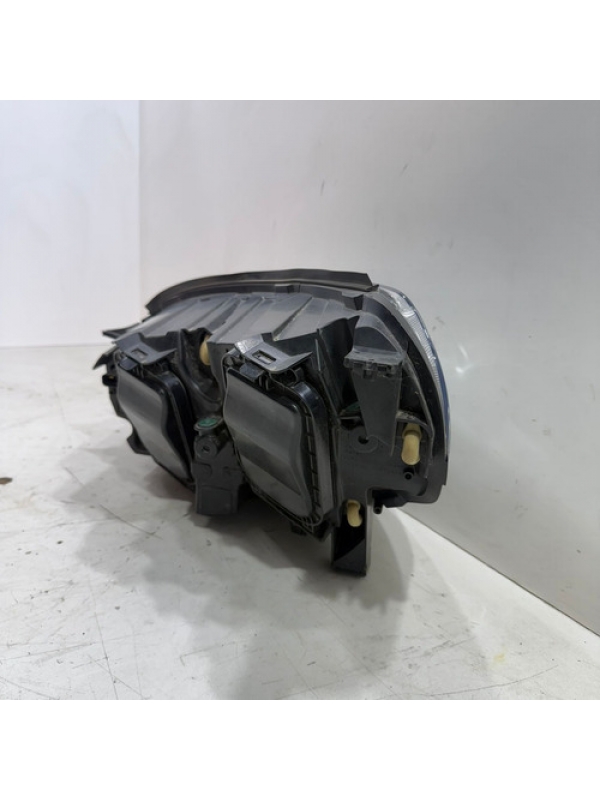 Farol Direito Fiat Scudo Jumpy 2018 2019 2020 À 2025 Detalhe