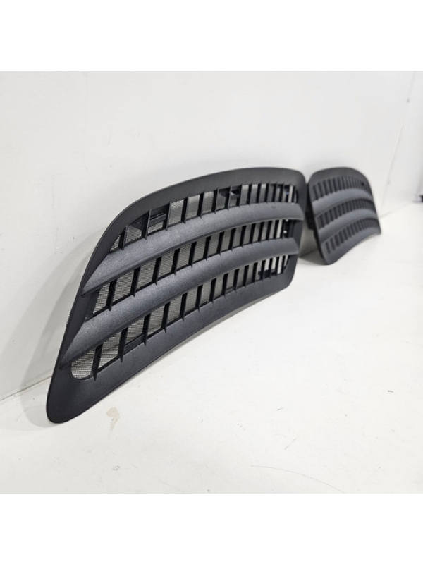 Par Grades / Grelha Do Capô Mb Sprinter 416 417 2020 À 2025.