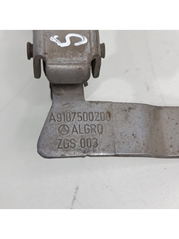 Trava Capô Mb Sprinter 416 516 417 517 2024 2025 A9107500200