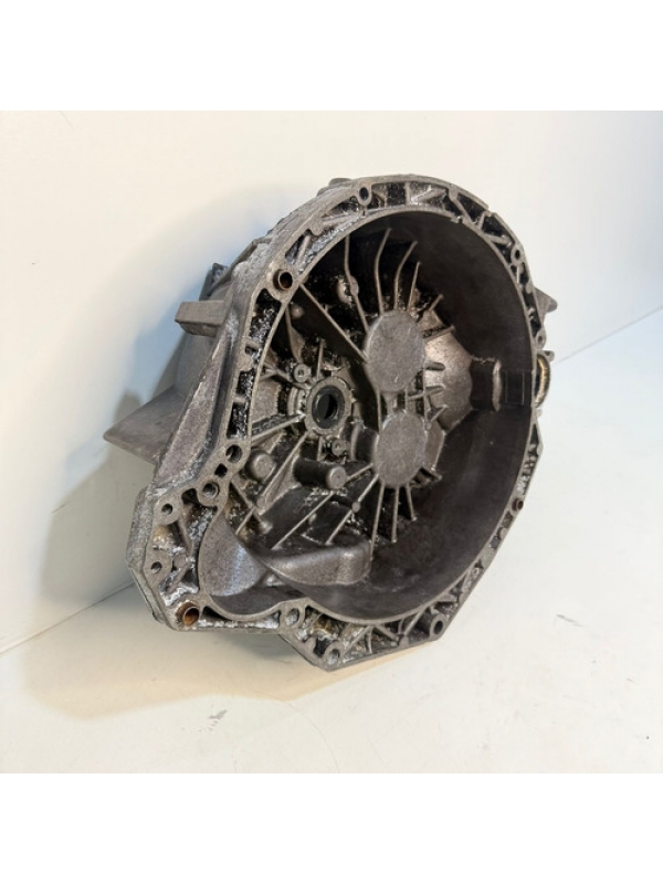 Capa Carcaça Cambio Renault Master 2.5 2005 À 12 8200402451.