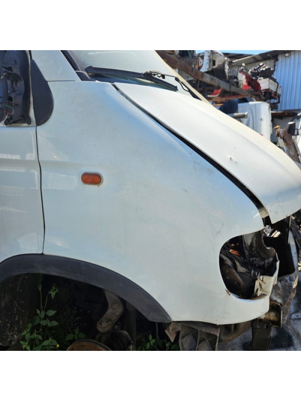 Paralama Lado Direito Da Renault Master 2006