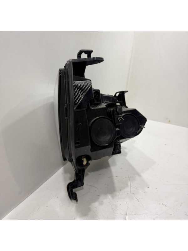 Farol Esquerdo Renault Master 2.3 2023 À 2025 260607867r.
